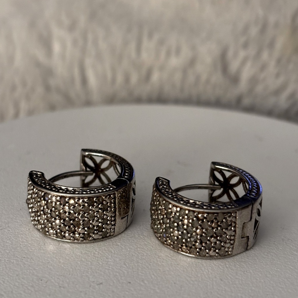 925 Silver earring huggers real diamonds